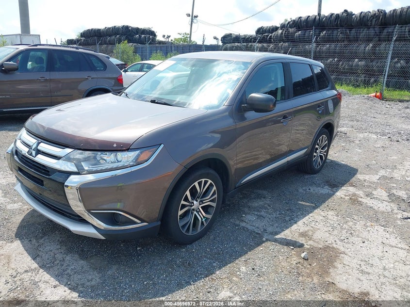2016 Mitsubishi Outlander VIN JA4AZ3A32GZ060625 IAAI salvage auction — NORMAL WEAR, Clear (Pennsylvania), sold $1,600 on 2026-07-31 (photo 2)