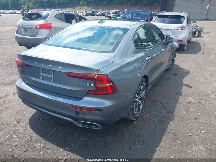 2020 Volvo S60 VIN 7JRA22TM0LG030167 IAAI salvage auction — RIGHT SIDE, Salvage Title, sold $8,150 on 2026-09-07 (photo 4)