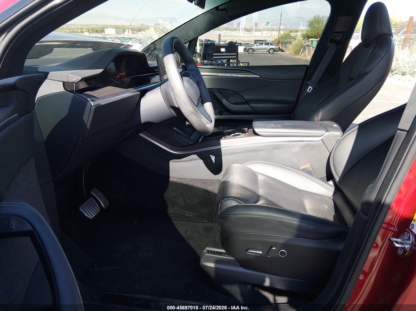 2023 Tesla Model x VIN 7SAXCDE52PF426689 IAAI salvage auction — FRONT END, Wait Title, sold $13,500 on 2026-09-17 (photo 5)
