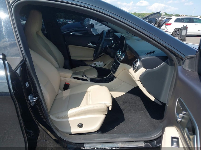 2019 Mercedes-benz Cla-klasse VIN WDDSJ4EB6KN713830 IAAI salvage auction — FRONT & REAR, Wait Title, sold $3,650 on 2026-08-20 (photo 5)