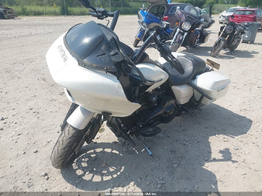 2018 Harley-davidson Road glide VIN 1HD1KTC16JB686442 IAAI salvage auction — FRONT END, Salvage Title, sold $4,150 on 2026-09-10 (photo 2)