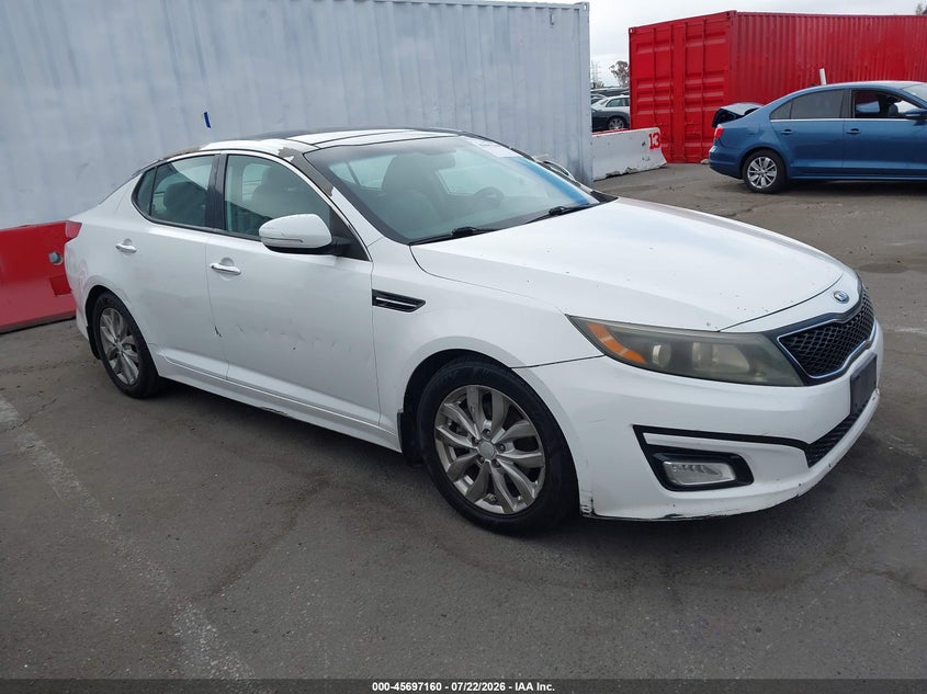 2015 Kia Optima VIN 5XXGN4A77FG434412 IAAI salvage auction — NORMAL WEAR, Salvage Title - Dealer (California), sold $25 on 2026-07-30 (photo 1)