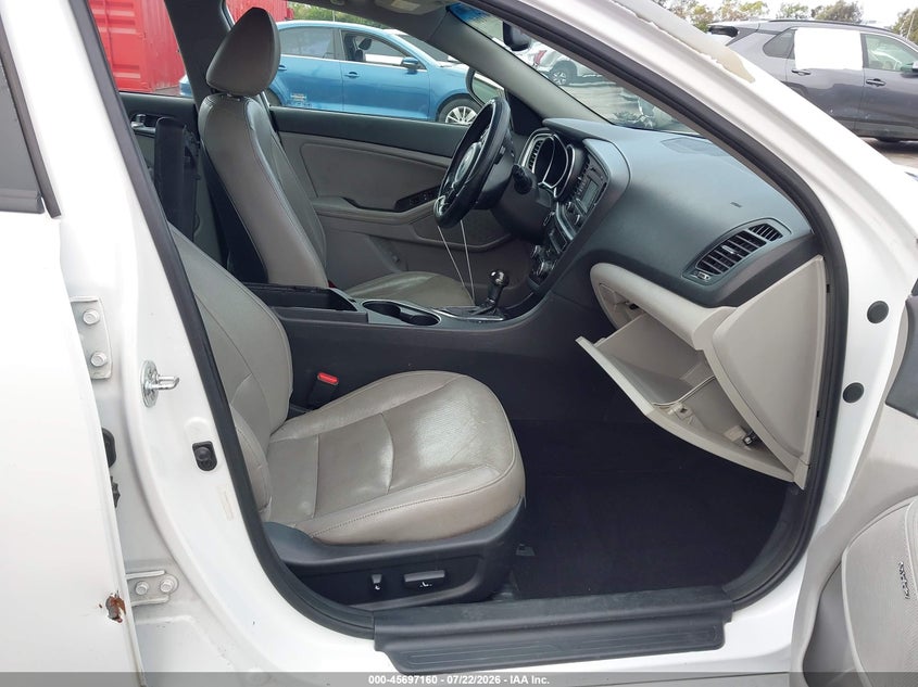 2015 Kia Optima VIN 5XXGN4A77FG434412 IAAI salvage auction — NORMAL WEAR, Salvage Title - Dealer (California), sold $25 on 2026-07-30 (photo 5)