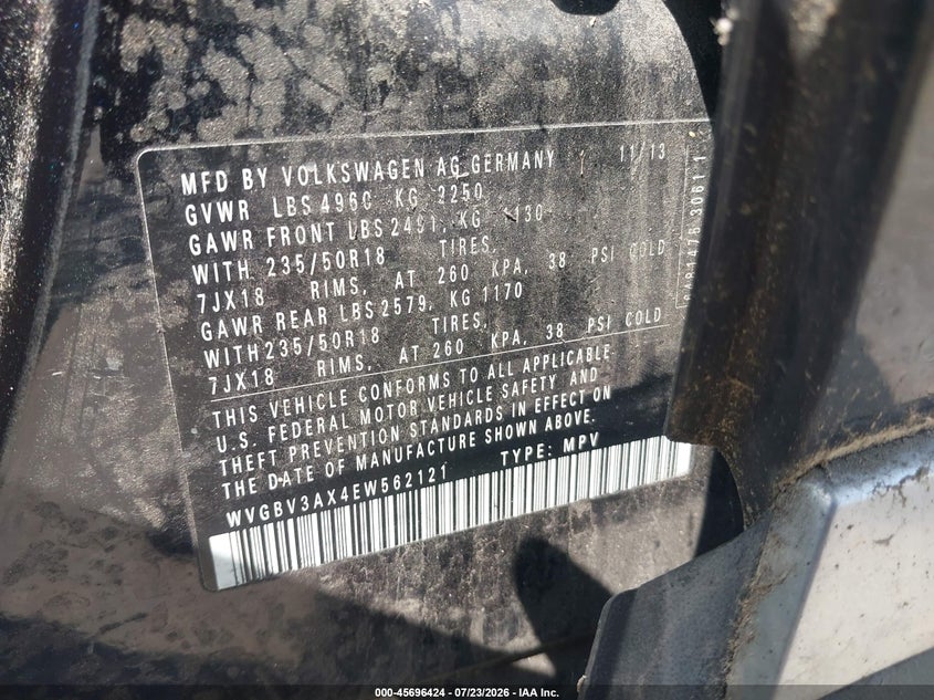 2014 Volkswagen Tiguan VIN WVGBV3AX4EW562121 IAAI salvage auction — NORMAL WEAR, Wait Title, sold $425 on 2026-08-07 (photo 9)