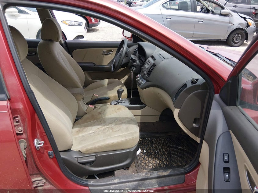 2010 Hyundai Elantra VIN KMHDU4AD0AU866754 IAAI salvage auction — NORMAL WEAR, Clear (Illinois), sold $25 on 2026-07-28 (photo 5)