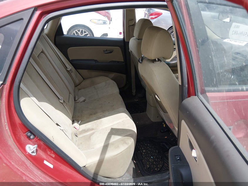 2010 Hyundai Elantra VIN KMHDU4AD0AU866754 IAAI salvage auction — NORMAL WEAR, Clear (Illinois), sold $25 on 2026-07-28 (photo 8)