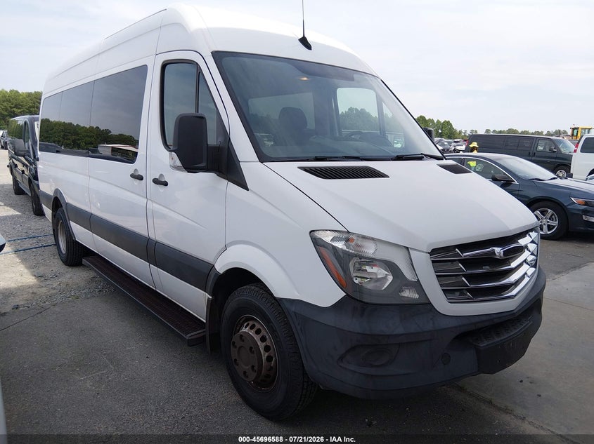 2017 Freightliner Sprinter VIN WDPPF4CC1HP575066 IAAI salvage auction — NORMAL WEAR, SF97 (North Carolina), sold $23,900 on 2026-08-10 (photo 1)