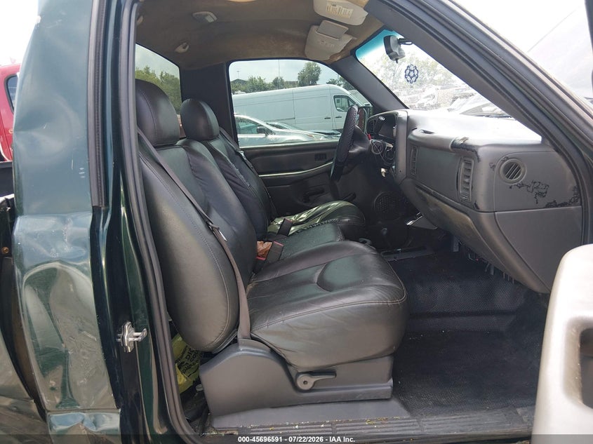 2005 Gmc Sierra 1500 VIN 1GTEK14T15Z273283 IAAI salvage auction — FRONT END, Salvage (Tennessee), sold $700 on 2026-07-30 (photo 5)