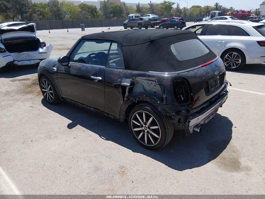 2017 Mini Convertible VIN WMWWG5C51H3C20218 IAAI salvage auction — SIDE, Salvage (California), sold $1,500 on 2026-08-03 (photo 3)