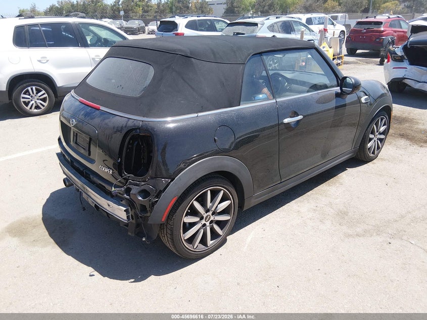 2017 Mini Convertible VIN WMWWG5C51H3C20218 IAAI salvage auction — SIDE, Salvage (California), sold $1,500 on 2026-08-03 (photo 4)