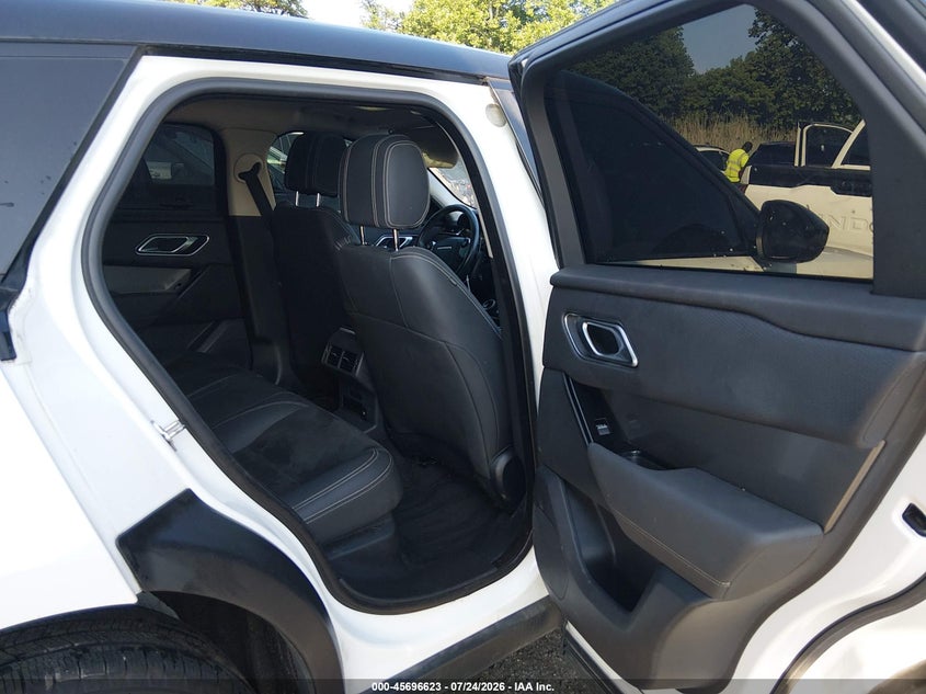 2019 Land rover Range rover velar VIN SALYA2EX6KA214238 IAAI salvage auction — LEFT FRONT, Salvage Title, sold $6,800 on 2026-08-29 (photo 8)
