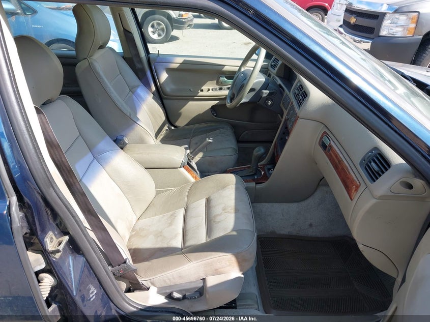 1998 Volvo V70 VIN YV1LZ564XW2440440 IAAI salvage auction — NORMAL WEAR, Clear (Washington), sold $250 on 2026-08-05 (photo 5)