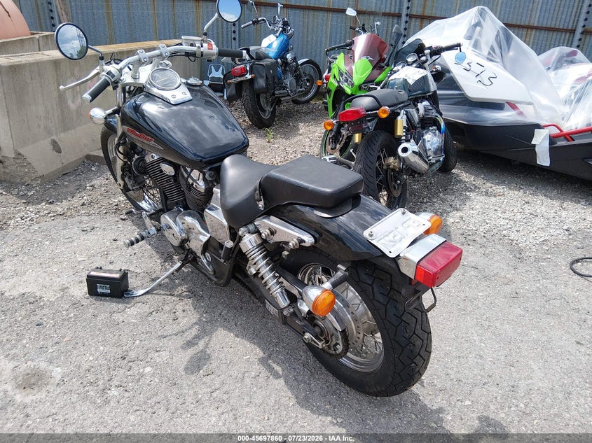 2002 Honda Vt750 VIN JH2RC44082M614846 IAAI salvage auction — NORMAL WEAR, Clear (Illinois), sold $25 on 2026-07-29 (photo 3)