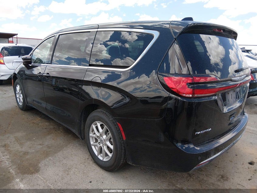 2025 Chrysler Pacifica VIN 2C4RC1BG4SR554939 IAAI salvage auction — UNDERCARRIAGE, Salvage Title, sold $16,000 on 2026-08-19 (photo 3)