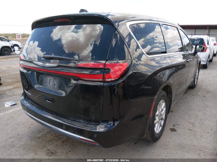2025 Chrysler Pacifica VIN 2C4RC1BG4SR554939 IAAI salvage auction — UNDERCARRIAGE, Salvage Title, sold $16,000 on 2026-08-19 (photo 4)