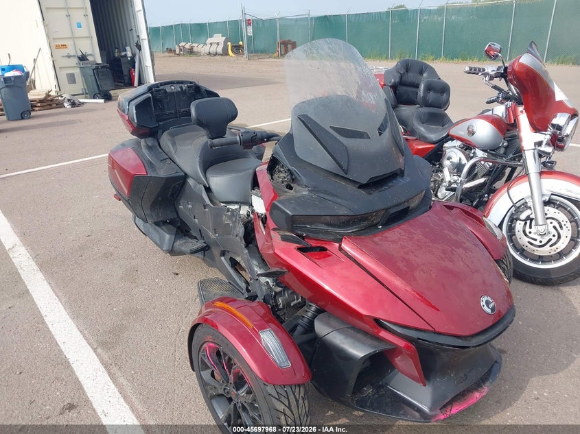 2021 Can-am/ brp Spyder VIN 2BXNBDD29MV001850 IAAI salvage auction — SIDE, Regular (South Dakota), sold $4,500 on 2026-09-10 (photo 1)