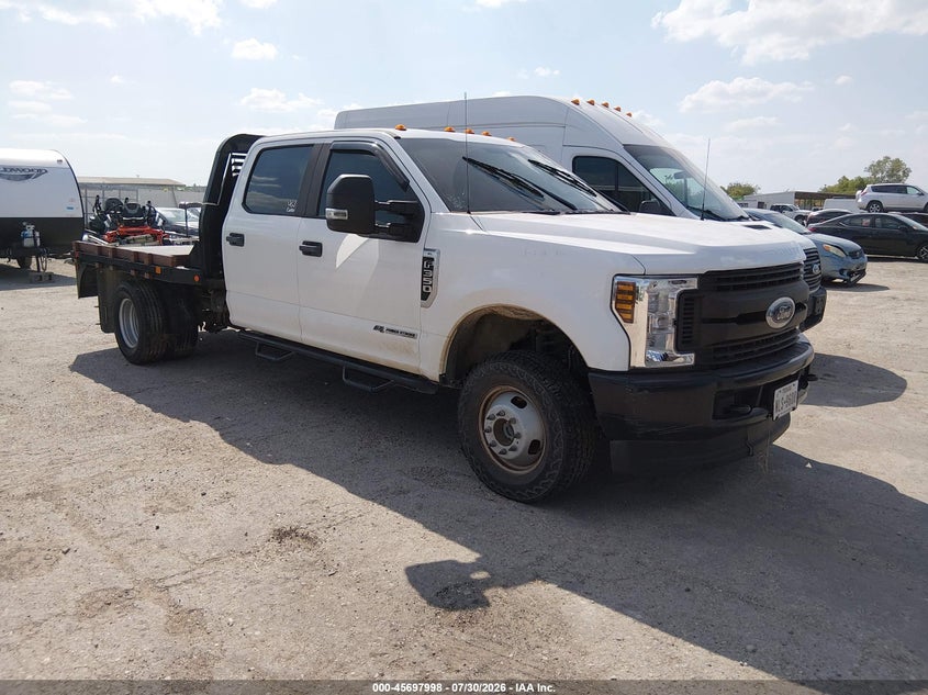 2019 Ford F350 VIN 1FD8W3HT3KEE23660 — IAAI salvage auction photo