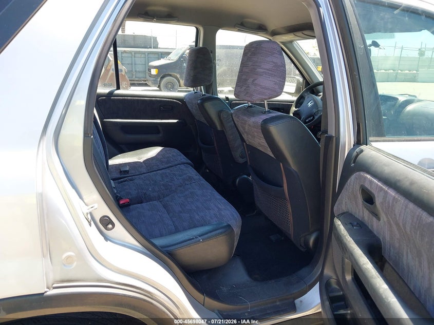 2003 Honda Cr-v VIN JHLRD68413C011326 IAAI salvage auction — FRONT & REAR, Clear - Dealer Only (California), sold $1,325 on 2026-08-01 (photo 8)