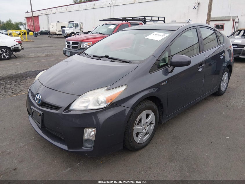 2010 Toyota Prius VIN JTDKN3DU3A0214605 IAAI salvage auction — NORMAL WEAR, Clear-Dealer Only (Oregon), sold $925 on 2026-07-30 (photo 2)
