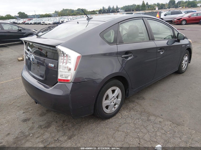 2010 Toyota Prius VIN JTDKN3DU3A0214605 IAAI salvage auction — NORMAL WEAR, Clear-Dealer Only (Oregon), sold $925 on 2026-07-30 (photo 4)
