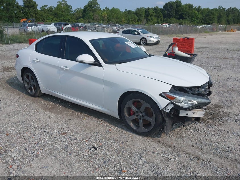 2018 Alfa romeo Giulia VIN ZARFAEBN0J7577039 IAAI salvage auction — FRONT END, Salvage (North Carolina), sold $2,850 on 2026-09-10 (photo 1)