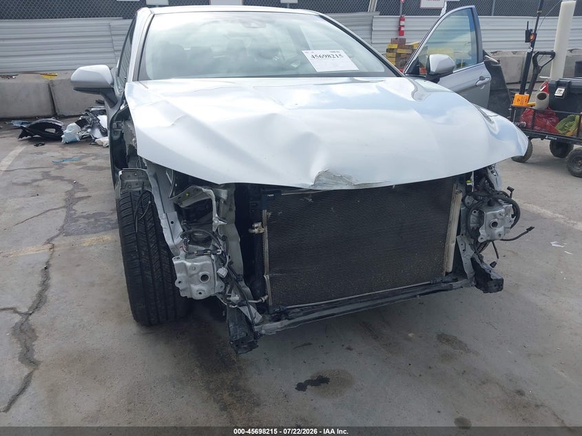 2018 Toyota Camry VIN JTNB11HK7J3035776 IAAI salvage auction — FRONT END, Salvage (California), sold $4,500 on 2026-07-29 (photo 6)