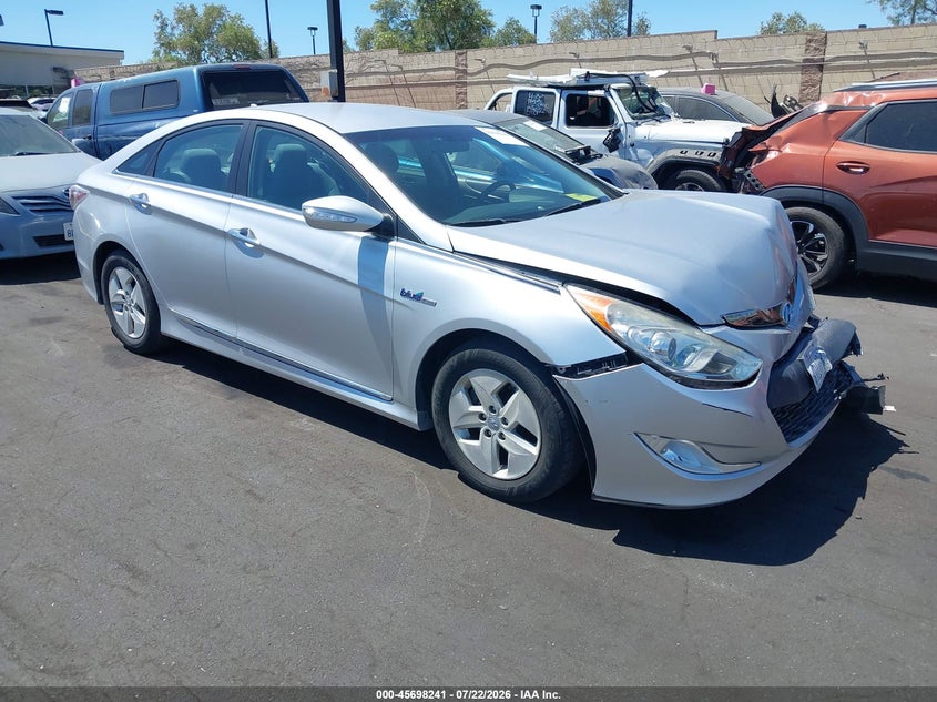 2011 Hyundai Sonata hybrid VIN KMHEC4A45BA000736 IAAI salvage auction — FRONT END, Salvage Certificate (California), sold $975 on 2026-07-31 (photo 1)
