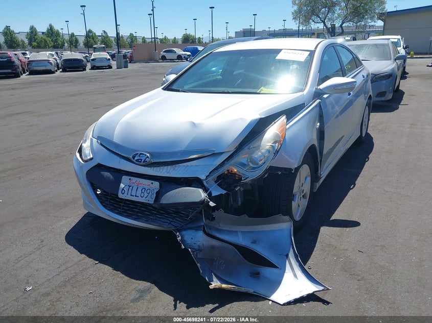 2011 Hyundai Sonata hybrid VIN KMHEC4A45BA000736 IAAI salvage auction — FRONT END, Salvage Certificate (California), sold $975 on 2026-07-31 (photo 6)