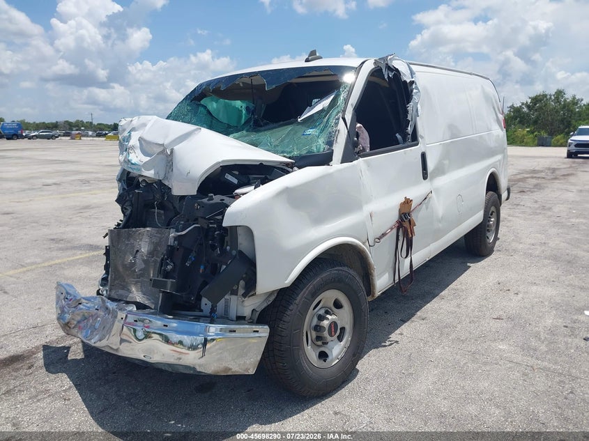 2022 Gmc Savana VIN 1GTW7AF75N1202303 IAAI salvage auction — ALL OVER, Clear (Texas), sold $2,500 on 2026-08-01 (photo 2)