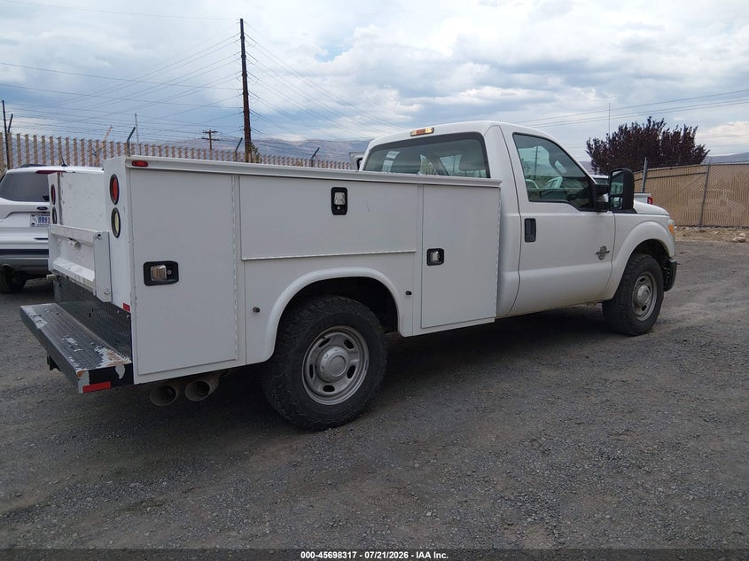 2015 Ford F-250 VIN 1FDBF2AT8FEA04526 IAAI salvage auction — NORMAL WEAR, Sf97 (Nevada), sold $18,150 on 2026-08-27 (photo 4)
