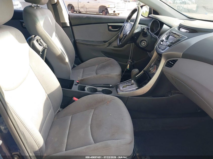 2013 Hyundai Elantra VIN KMHDH4AE6DU748659 IAAI salvage auction — NORMAL WEAR, Clear (Georgia), sold $300 on 2026-07-28 (photo 5)