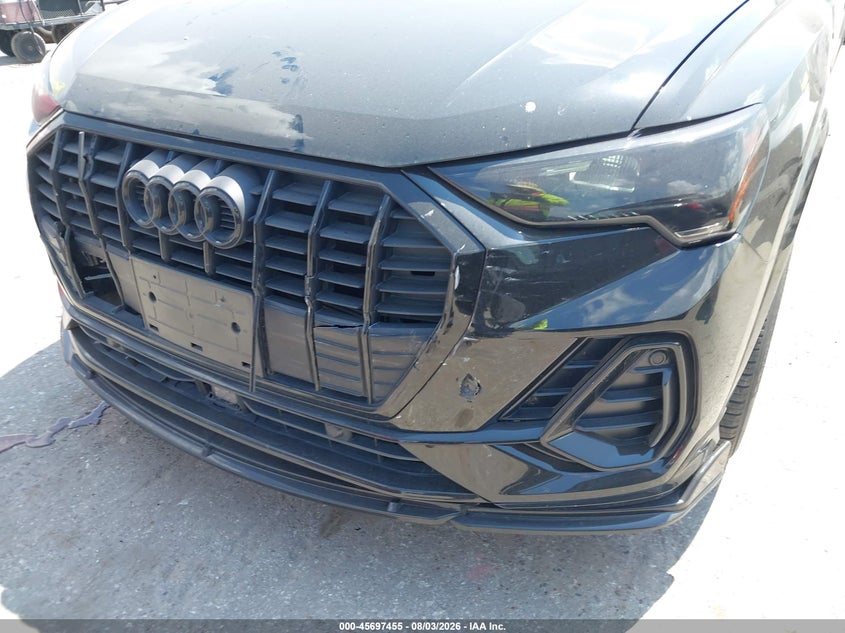 2021 Audi Q3 VIN WA1DECF38M1060026 IAAI salvage auction — FRONT END, Salvage Title, sold $9,775 on 2026-09-09 (photo 6)