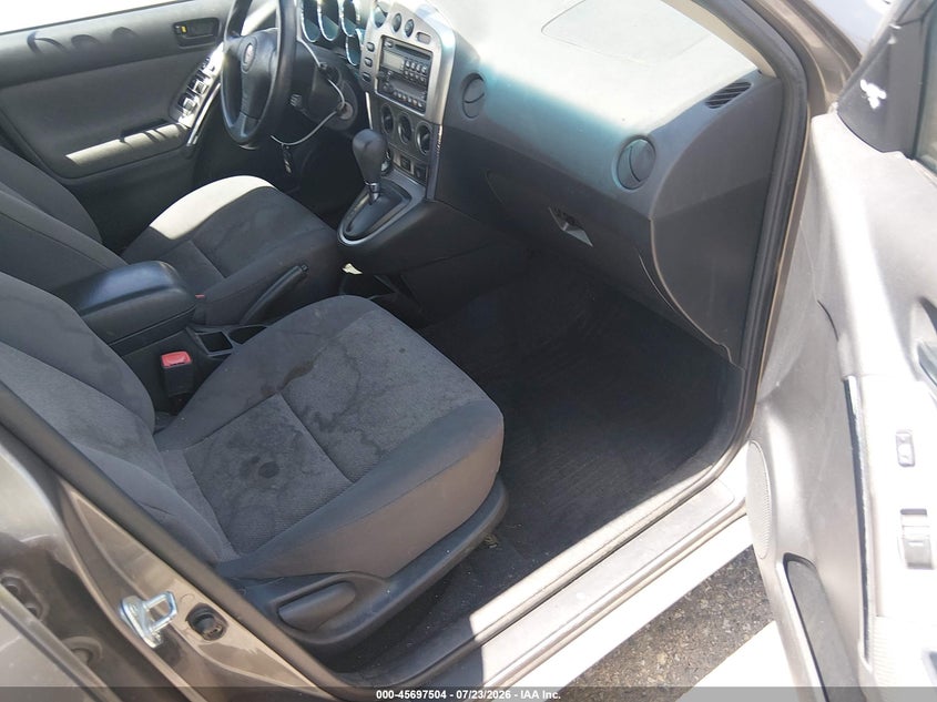2004 Pontiac Vibe VIN 5Y2SL62844Z439094 IAAI salvage auction — NORMAL WEAR, Clear (Colorado), sold $275 on 2026-07-28 (photo 5)