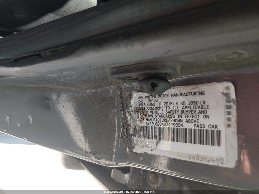 2004 Pontiac Vibe VIN 5Y2SL62844Z439094 IAAI salvage auction — NORMAL WEAR, Clear (Colorado), sold $275 on 2026-07-28 (photo 9)