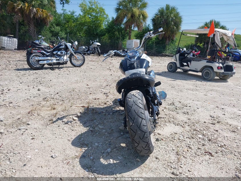 2006 Suzuki C50 VIN JS1VS55A462110345 IAAI salvage auction — NORMAL WEAR, Clear (Texas), sold $25 on 2026-07-28 (photo 6)