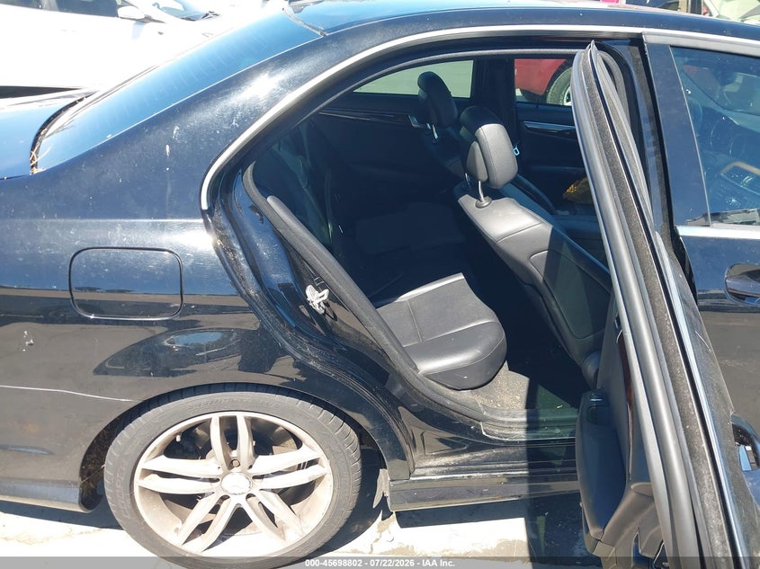 2012 Mercedes-benz C-klasse VIN WDDGF4HB8CA633182 IAAI salvage auction — FRONT END, Clear - Dealer Only (California), sold $300 on 2026-08-03 (photo 8)