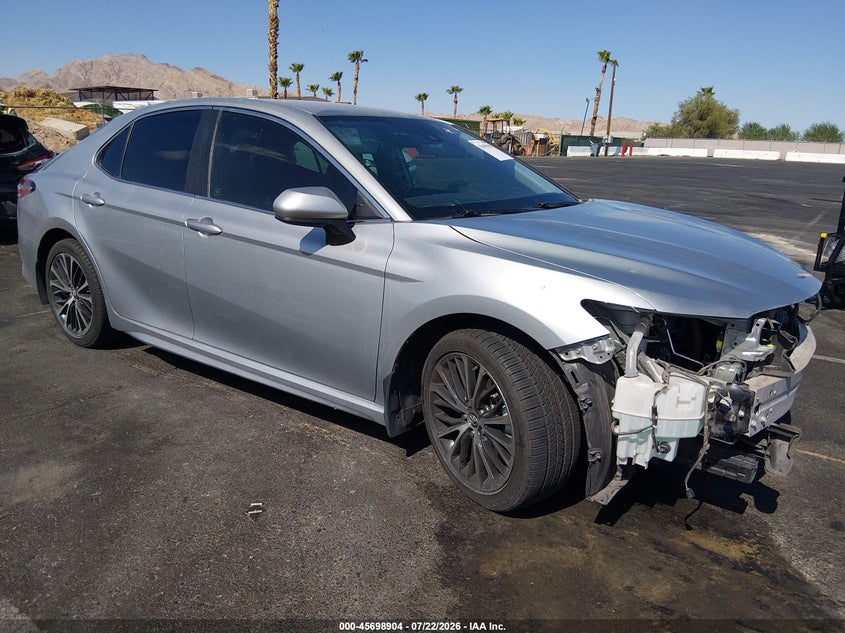 2020 Toyota Camry VIN 4T1G11AK5LU350024 — IAAI salvage auction photo