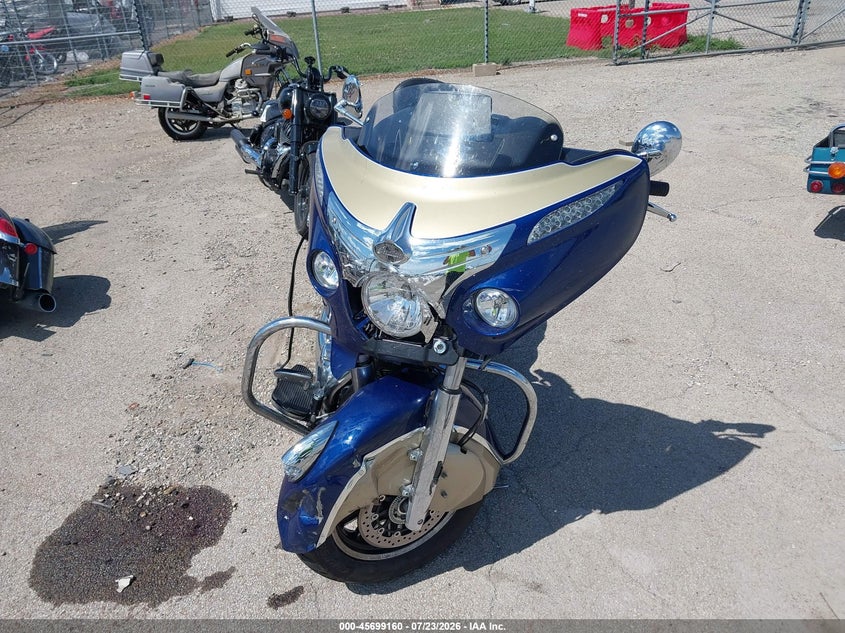 2019 Indian motorcycle co. Chieftain VIN 56KTFAAA9K3375244 IAAI salvage auction — FRONT END, Salvage (Illinois), sold $2,800 on 2026-09-16 (photo 5)