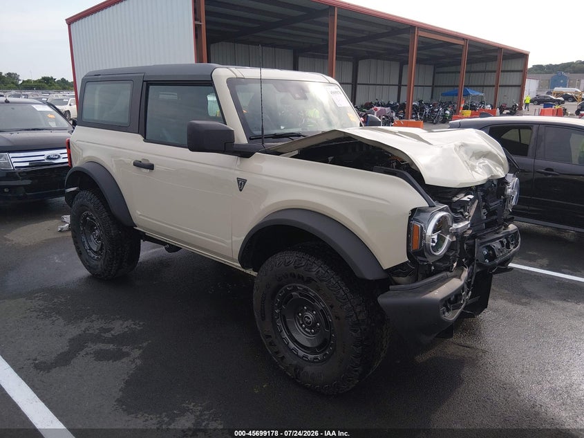 2025 Ford Bronco VIN 1FMDE6AH6SLB80348 — IAAI salvage auction photo