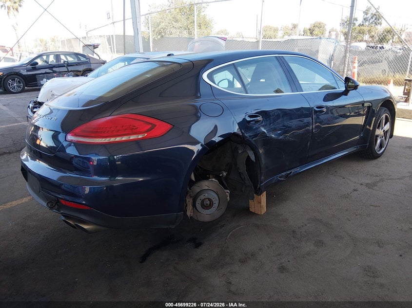 2015 Porsche Panamera VIN WP0AB2A73FL050274 IAAI salvage auction — SIDE, Salvage (California), sold $6,100 on 2026-08-10 (photo 4)