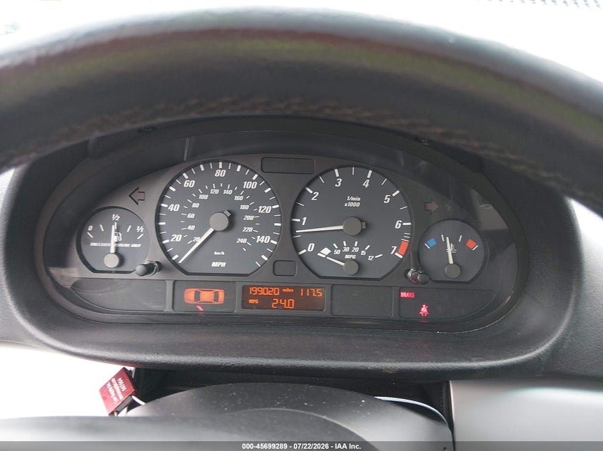 2004 BMW 3 series VIN WBABD33494JY97684 IAAI salvage auction — LEFT SIDE, Rebuildable (Florida), sold $400 on 2026-08-15 (photo 7)