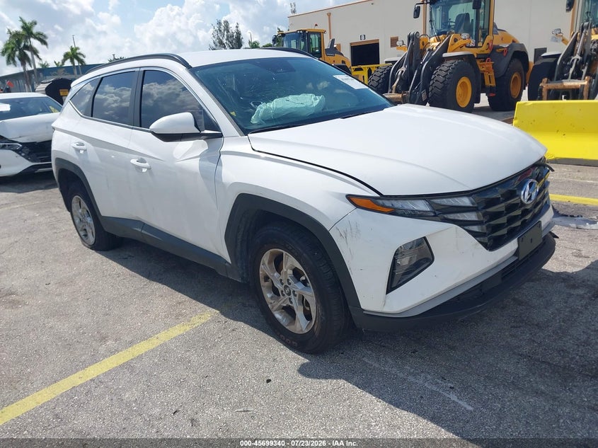 2024 Hyundai Tucson VIN 5NMJBCDEXRH428113 IAAI salvage auction — LEFT SIDE, Salvage (Arizona), sold $5,800 on 2026-08-02 (photo 1)