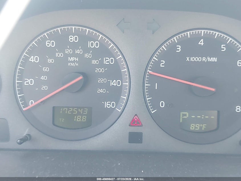 2002 Volvo S80 VIN YV1TS91DX21260121 IAAI salvage auction — NORMAL WEAR, Clear (New York), sold $400 on 2026-08-04 (photo 7)