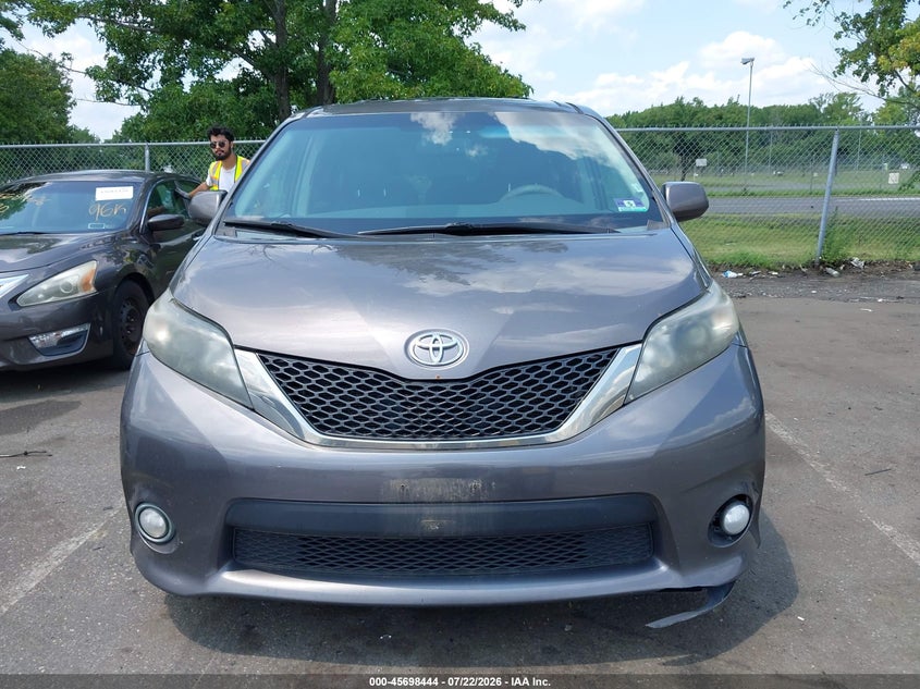 2013 Toyota Sienna VIN 5TDXK3DC9DS353788 IAAI salvage auction — NORMAL WEAR, Clear (New Jersey), sold $2,050 on 2026-07-27 (photo 6)