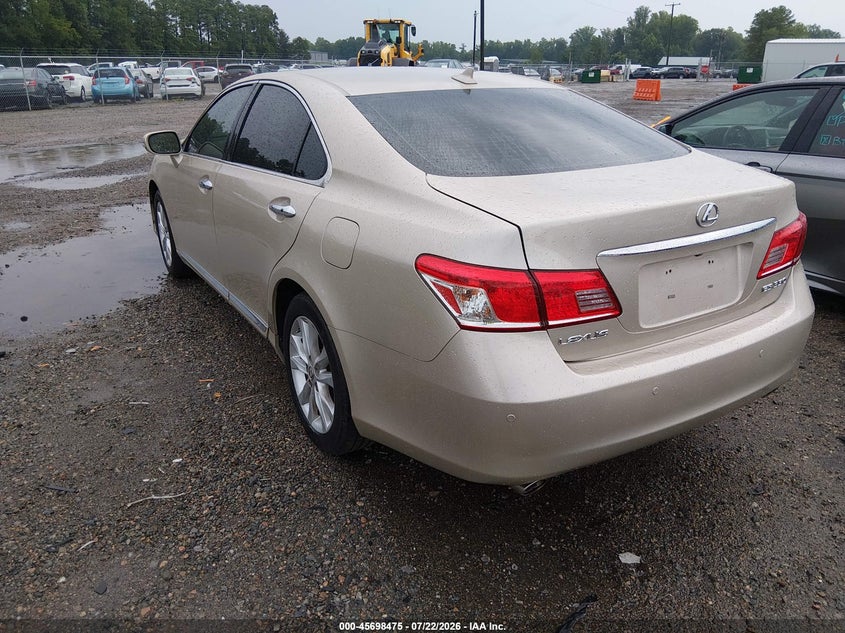 2011 Lexus Es 350 VIN JTHBK1EG4B2419246 IAAI salvage auction — WATER/FLOOD, Clear (Virginia), sold $1,200 on 2026-07-31 (photo 3)