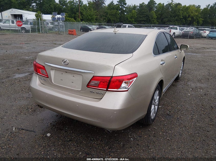 2011 Lexus Es 350 VIN JTHBK1EG4B2419246 IAAI salvage auction — WATER/FLOOD, Clear (Virginia), sold $1,200 on 2026-07-31 (photo 4)