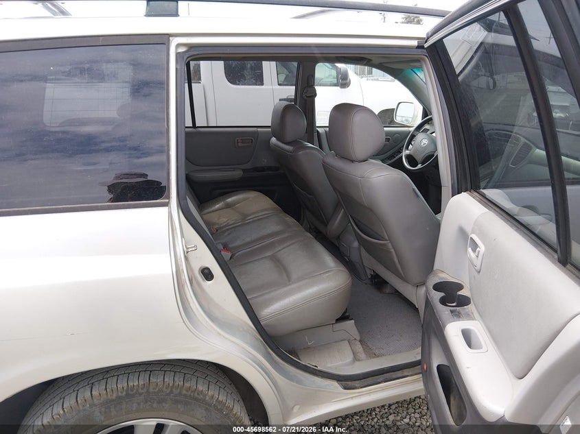 2006 Toyota Highlander hybrid VIN JTEDW21A860015787 IAAI salvage auction — NORMAL WEAR, Peddle Clear Public-Restricted (Oregon), sold $400 on 2026-07-29 (photo 8)