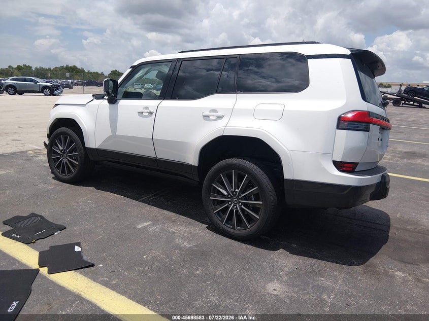 2026 Lexus Gx VIN JTJVBCDX5T5084894 IAAI salvage auction — SIDE, Wait Title, sold $48,000 on 2026-08-10 (photo 3)