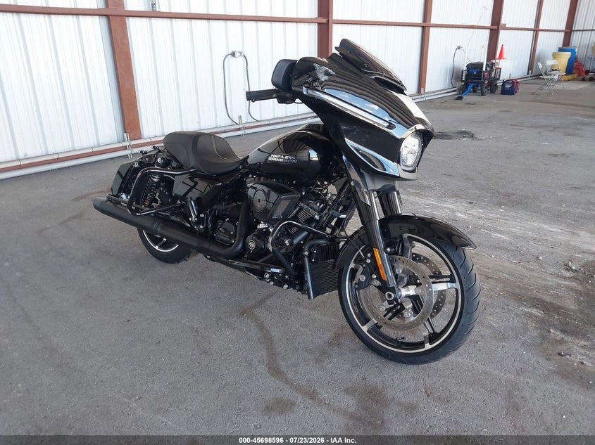 2025 Harley-davidson Street glide VIN 1HD1KB719SB645339 — IAAI salvage auction photo