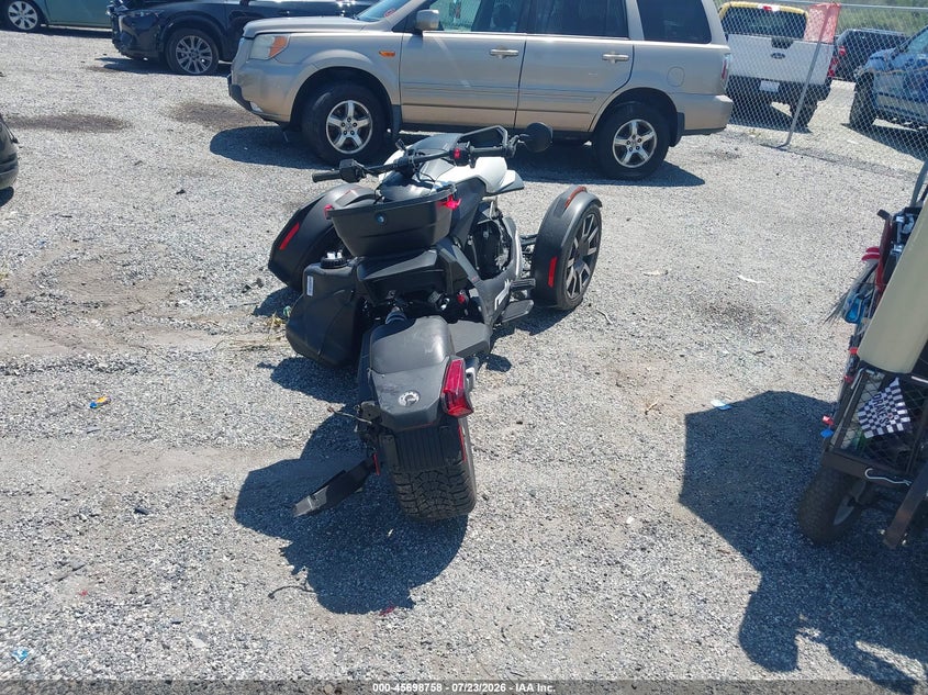 2020 Can-am/ brp Ryker VIN 3JB2GEG23LJ005367 IAAI salvage auction — FRONT END, Wait Title, sold $100 on 2026-10-07 (photo 6)